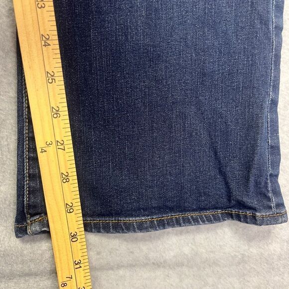 Calvin Klein Women’s Bootcut Jeans Mid Rise Med Blue Wash size 10 - Picture 4 of 10